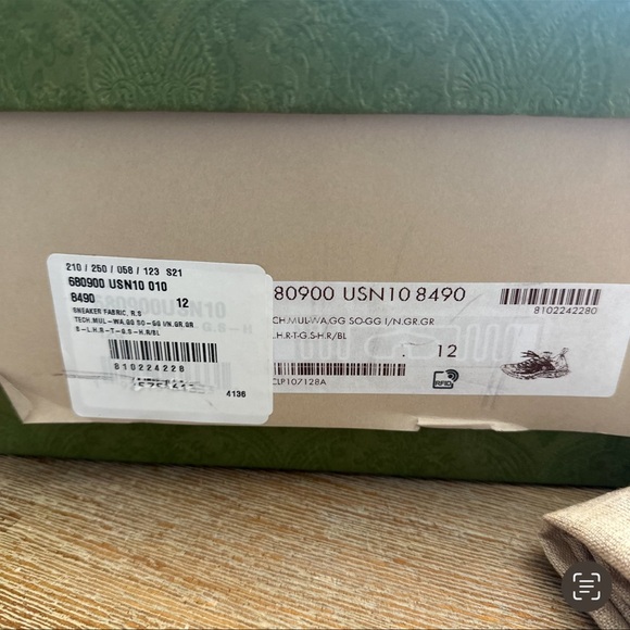 GUCCI Men's GG Technical Knit Run Sneakers Red UK 12 - Picture 9 of 9